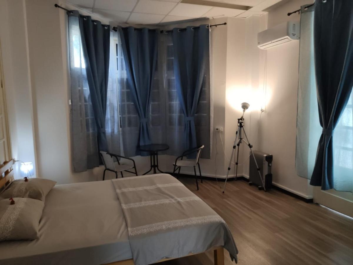 City Hall Hostel 海法 外观 照片