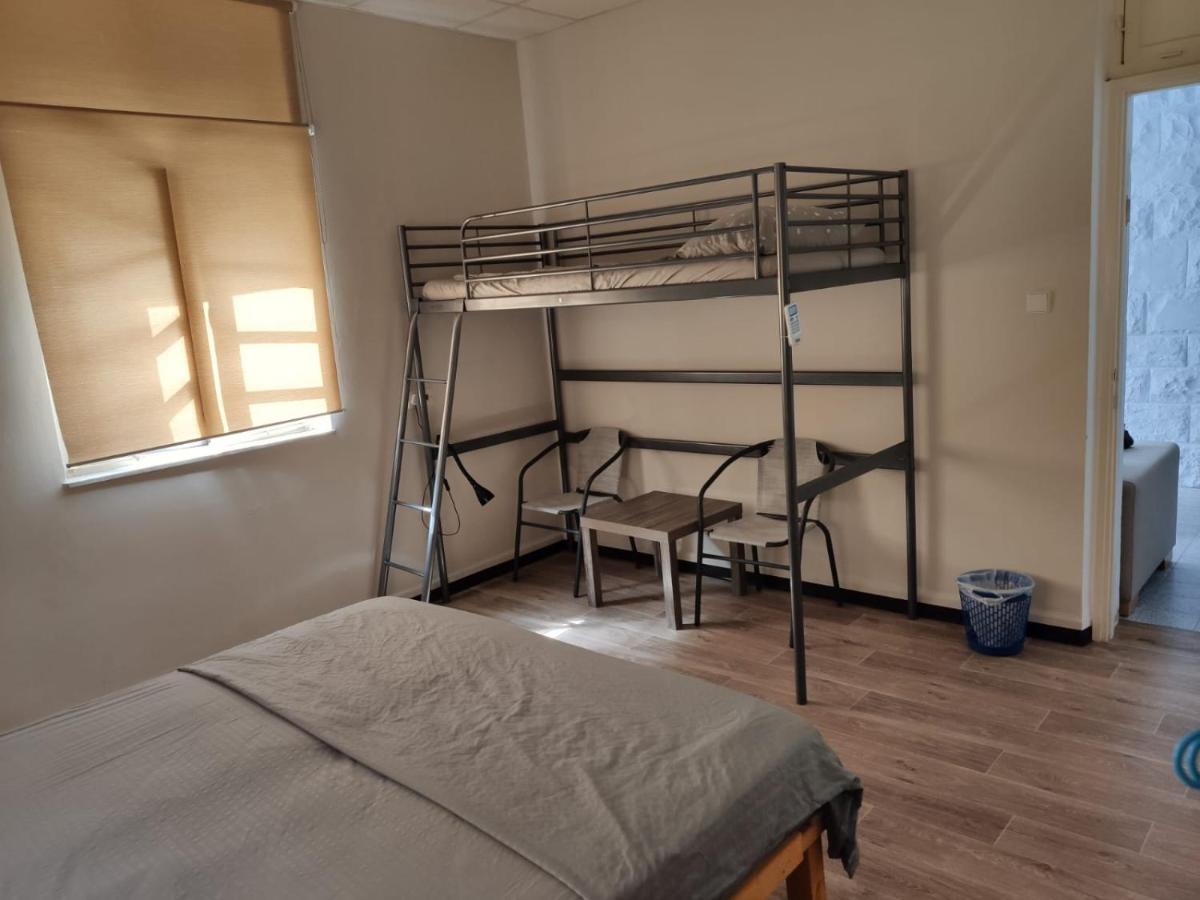 City Hall Hostel 海法 外观 照片