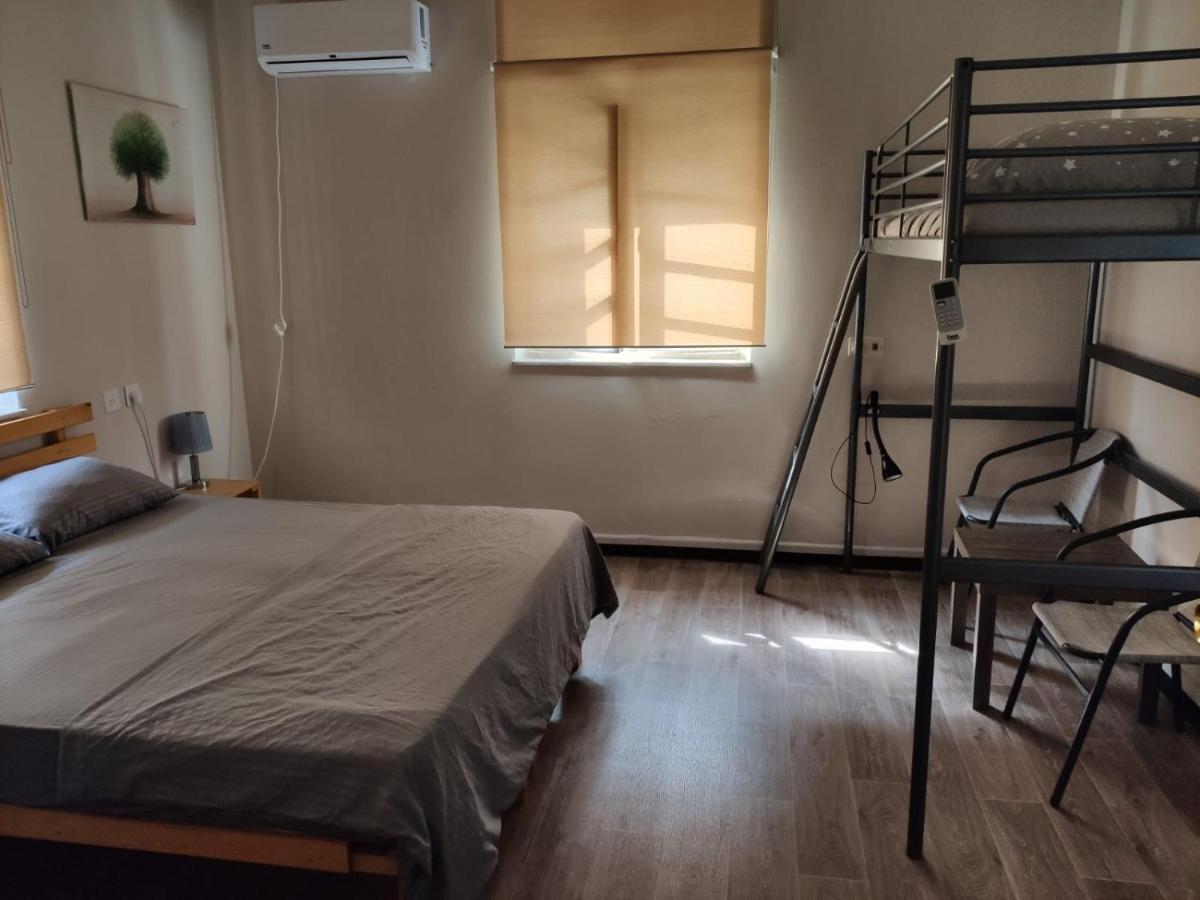 City Hall Hostel 海法 外观 照片